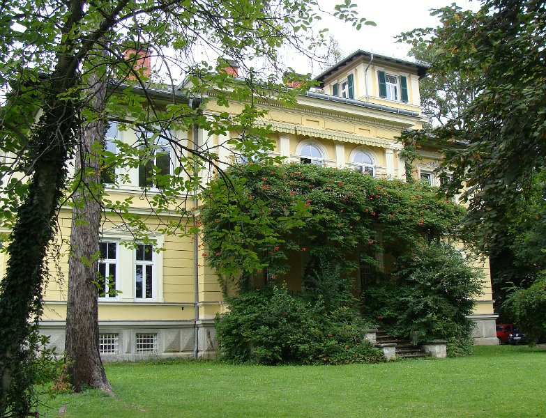 Wegener Center Graz.JPG